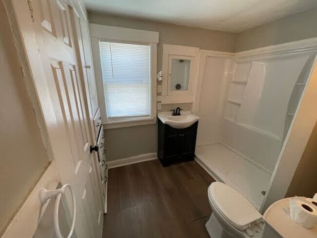 Foto del edificio - 530 Rosemont Ct NW