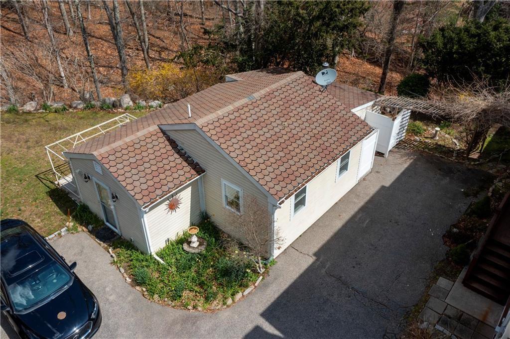 Foto principal - 5075 Old Post Rd