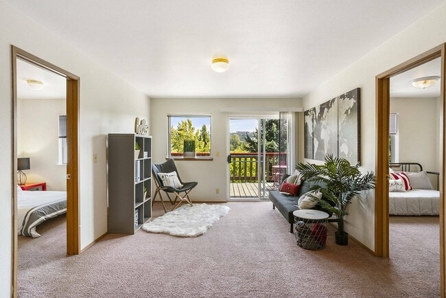 living space - University Heights