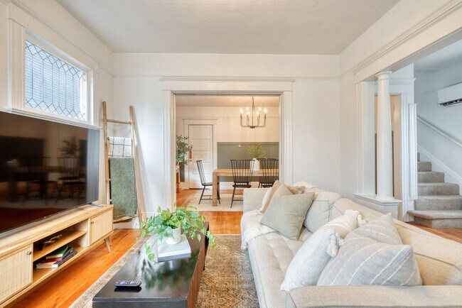 Foto del edificio - 1032-1036 Southeast 12th Avenue-SI ID1611795P