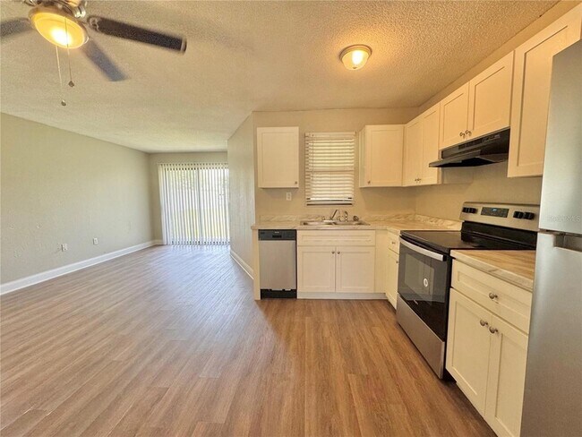 Foto del edificio - 1812 3rd St SE