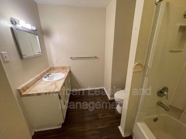 Foto del edificio - 2700 N 16th St