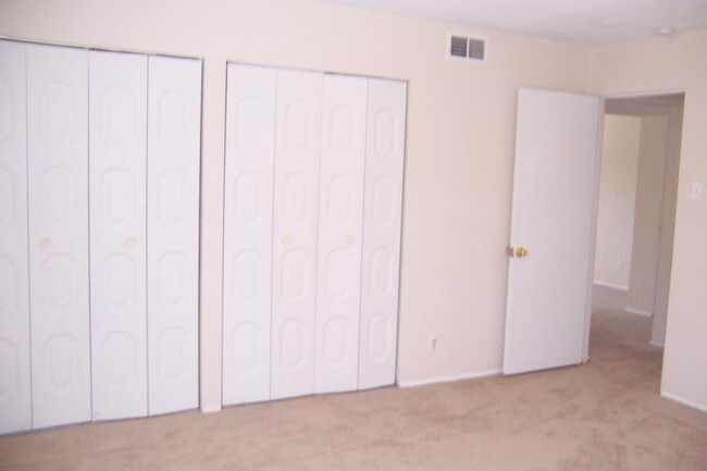 Foto del edificio - 2150 Alameda Ave