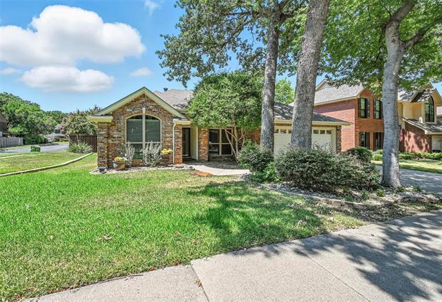 Building Photo - 3201 Oleander Ct