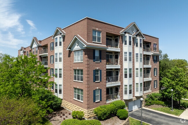 Kimble Square Condominiums