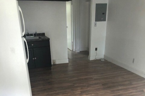 Building Photo - 3251 SW 44th St