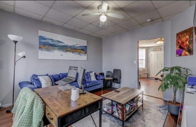 Foto del edificio - 128 W 20th St