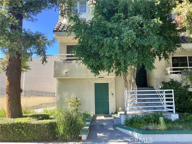 Foto del edificio - 5145 Yarmouth Ave