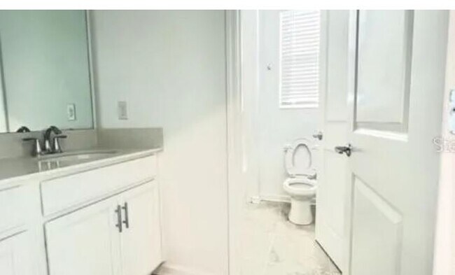 Foto del edificio - 1453 Roxy Ln