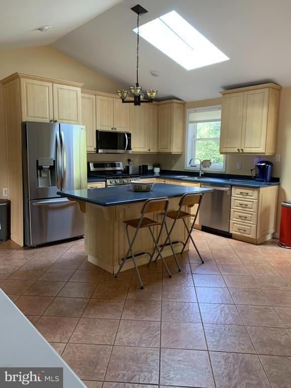 Building Photo - 29 Brookside Rd