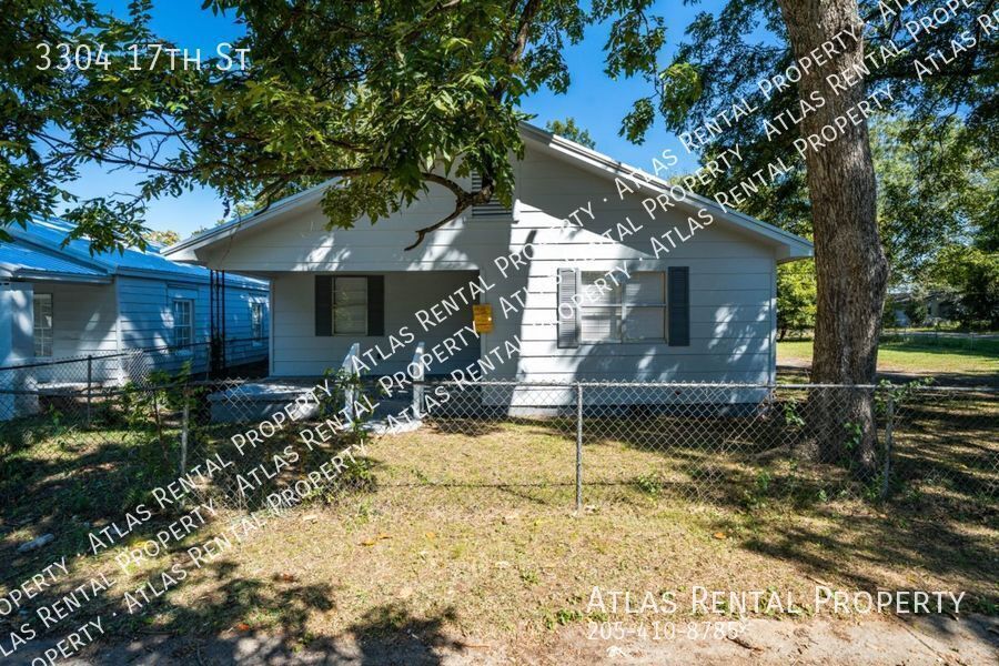 Foto principal - 3304 17th St