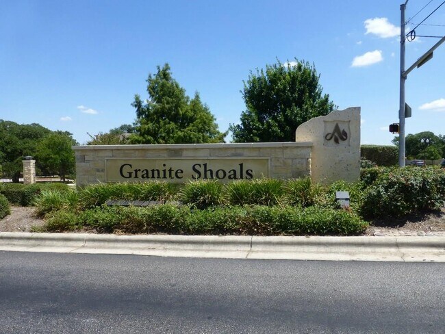 Building Photo - 11301 Shallow Water Rd