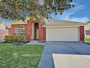 Building Photo - 520 Glenwood Dr