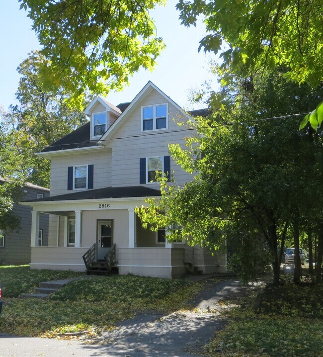 Foto del edificio - 2916 Brattleboro Ave
