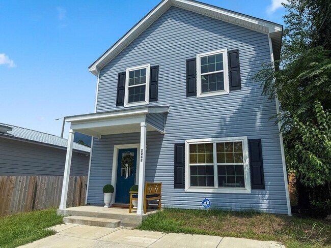 Foto del edificio - 2042 Delaware Ave