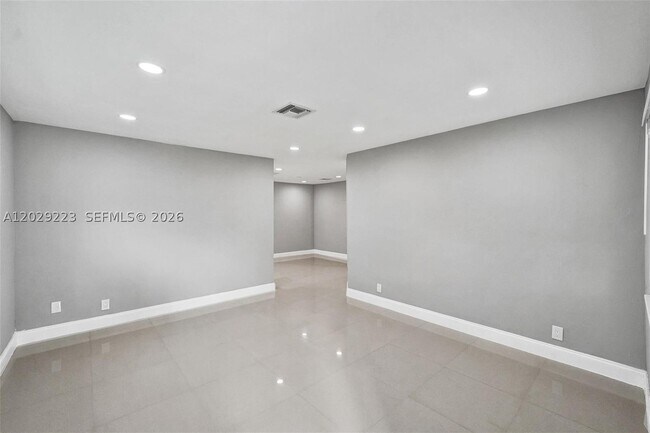 Foto del edificio - 1423 Garfield St
