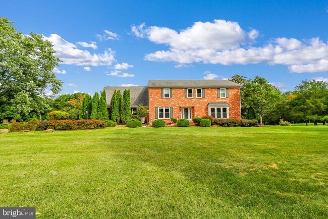 Building Photo - 21960 Oatlands Rd