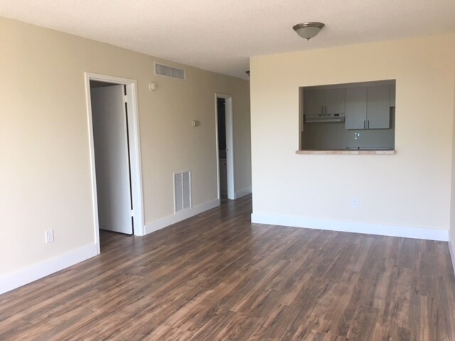 comedor - 2160 16th SW Ave