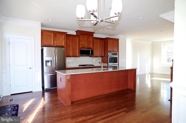 Building Photo - 3755 Signal Knob Ct