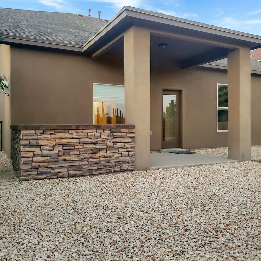 Foto principal - 13840 Hollywood