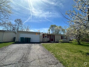 Building Photo - 404 Saginaw Dr