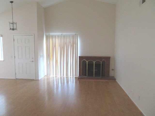 Foto del edificio - 4509 E vistapark Dr