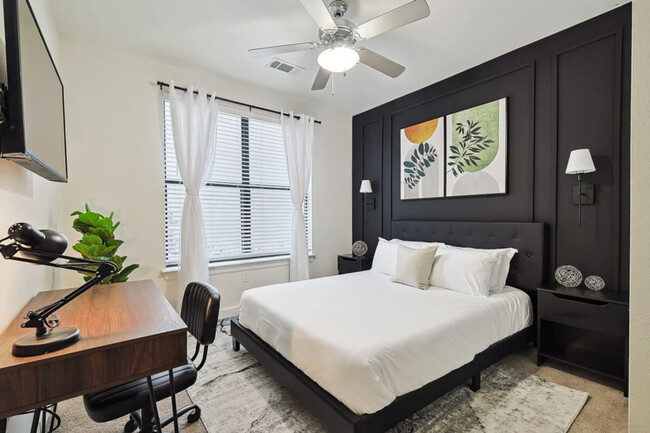 Foto del edificio - 5445 Town and Country Blvd