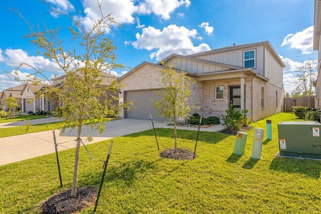 Building Photo - 100 Ashe Juniper Wy