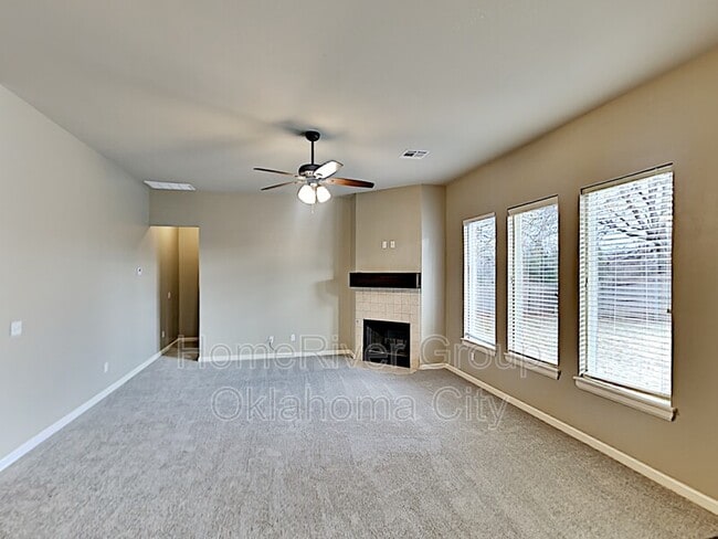 Building Photo - 1132 NW 173rd St