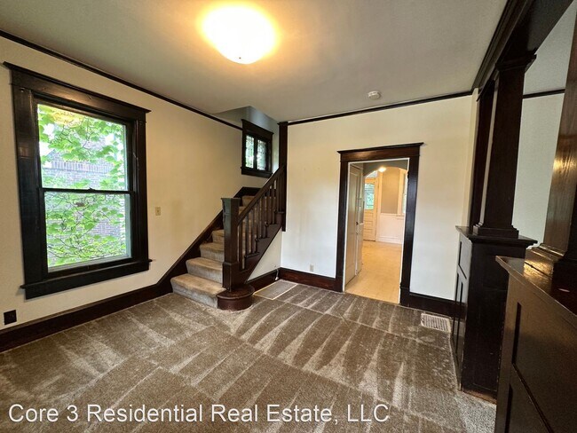 Building Photo - 3 br, 1 bath House - 305 Phoenix