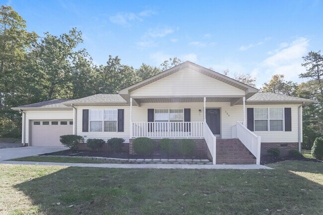 Foto del edificio - 135 Fritzvon Dr