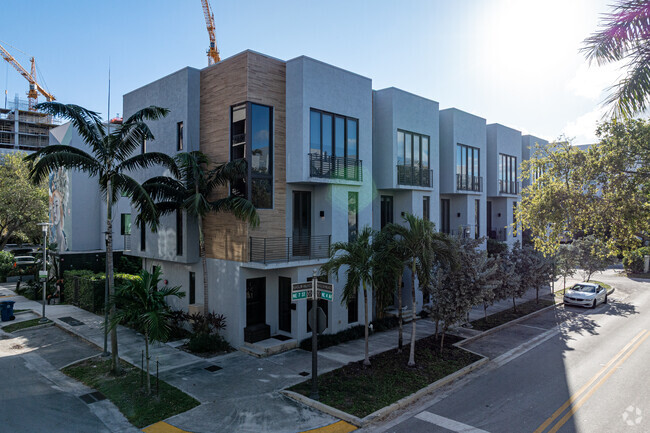 Additional Building View - Taho Flagler Townhomes
