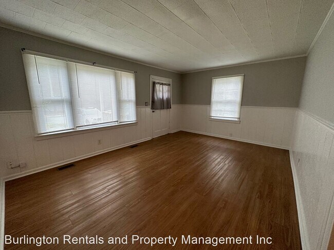Foto del edificio - 2 br, 1 bath House - 505 Brookline Drive