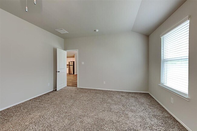Building Photo - 7139 St Kitts Dr