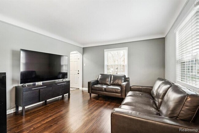 Foto del edificio - 822 N Gainsborough Ave
