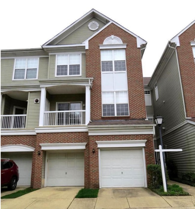 Building Photo - 14717 Hampshire Hall Ct