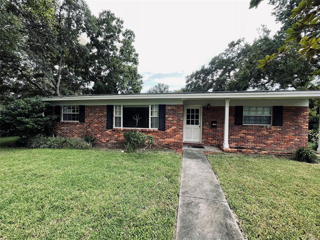 Foto principal - 1039 S Frankland Rd