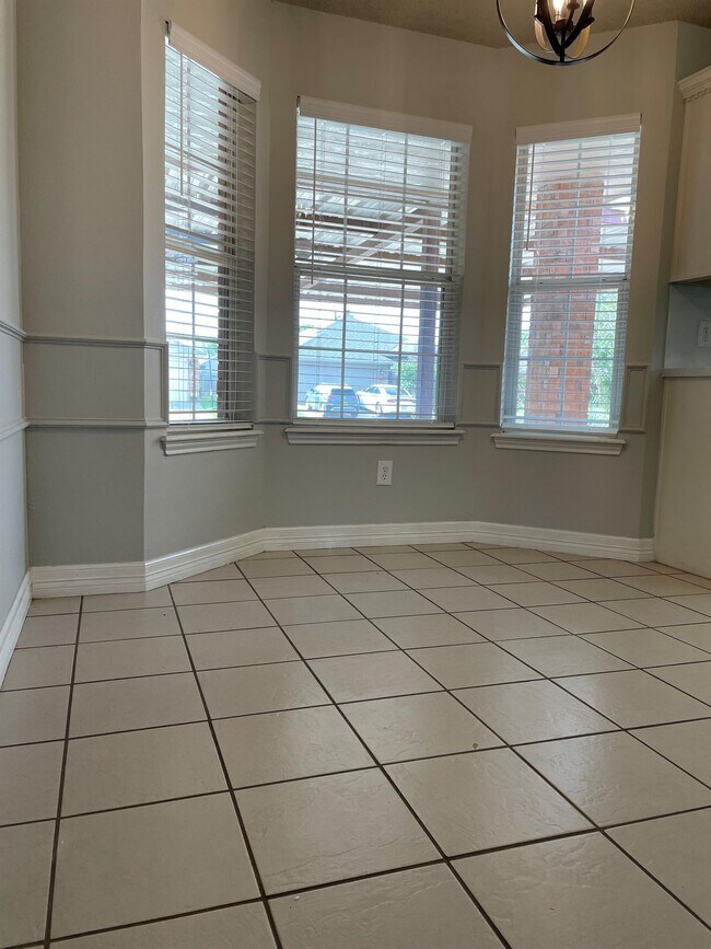 Foto del edificio - 6806 8th St