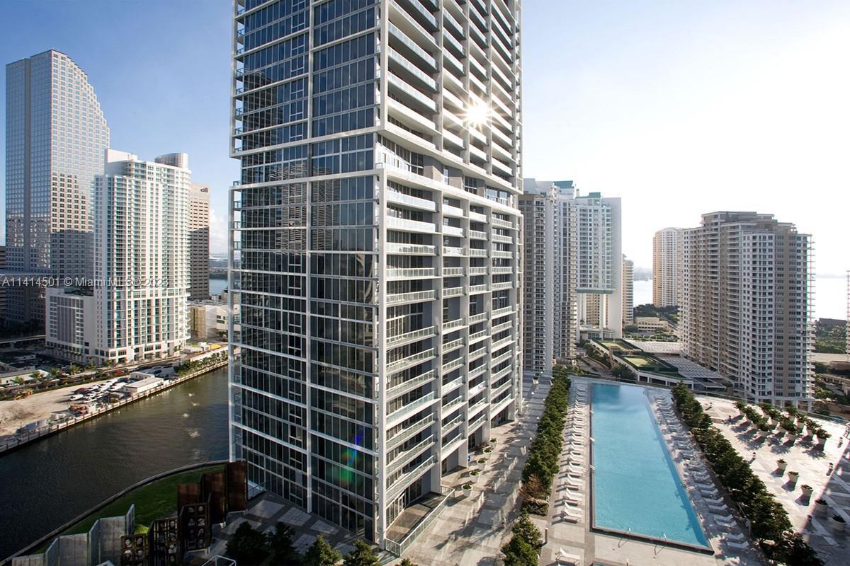 Foto principal - 465 Brickell Ave