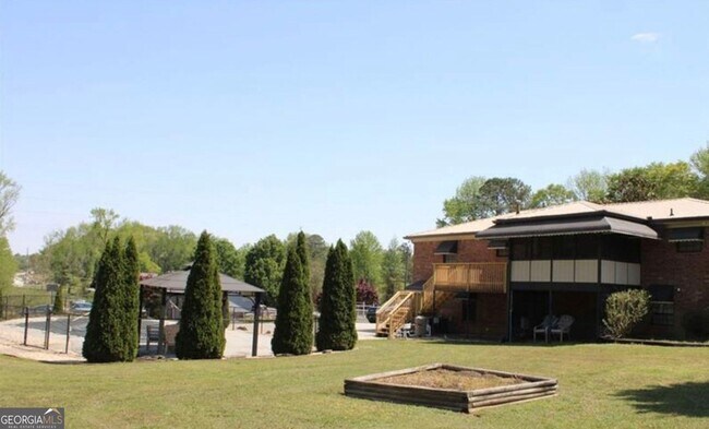 Foto del edificio - 426 Atlanta Hwy