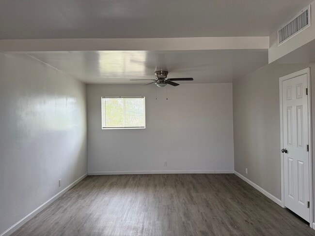 Building Photo - 1 Bedroom Phx. Apartment