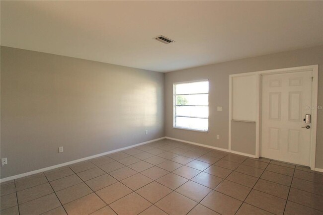 Building Photo - 474 Briarwood Rd