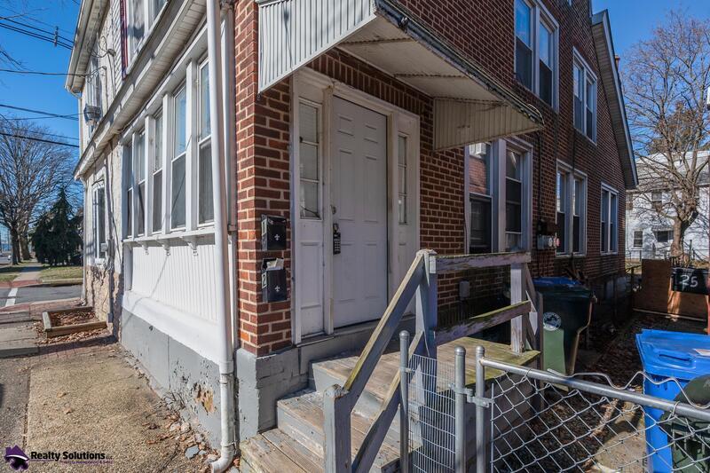Primary Photo - 255 W Union St