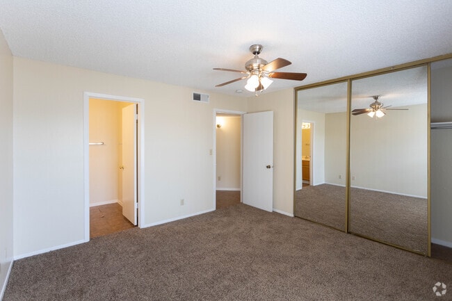 2BR 2BA - 950 SF - The Bartlett Apartment Homes