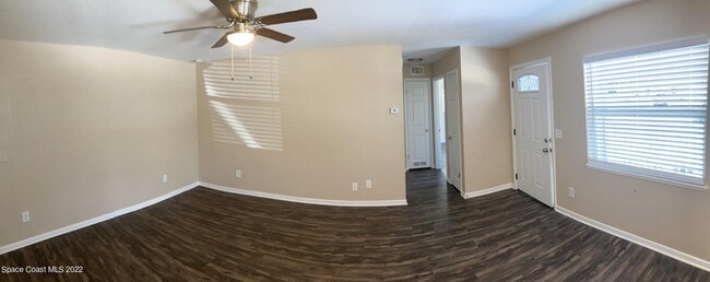 Foto del edificio - 1153 Martha Lee Ave