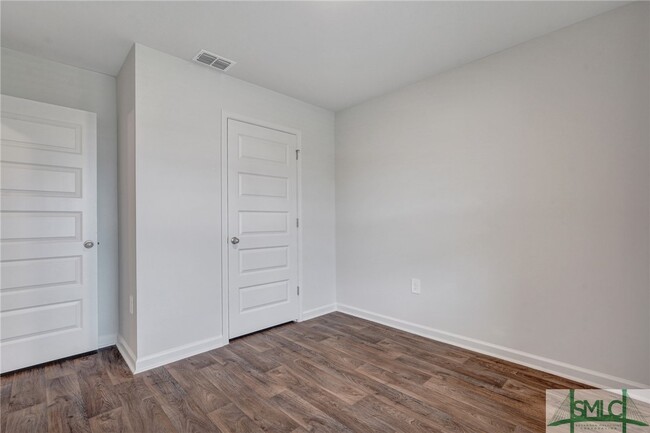 Foto del edificio - 45 Arrowhead Wy