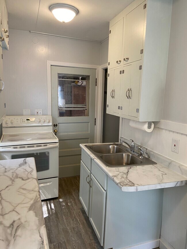 Foto del edificio - 1411 Portland Ave