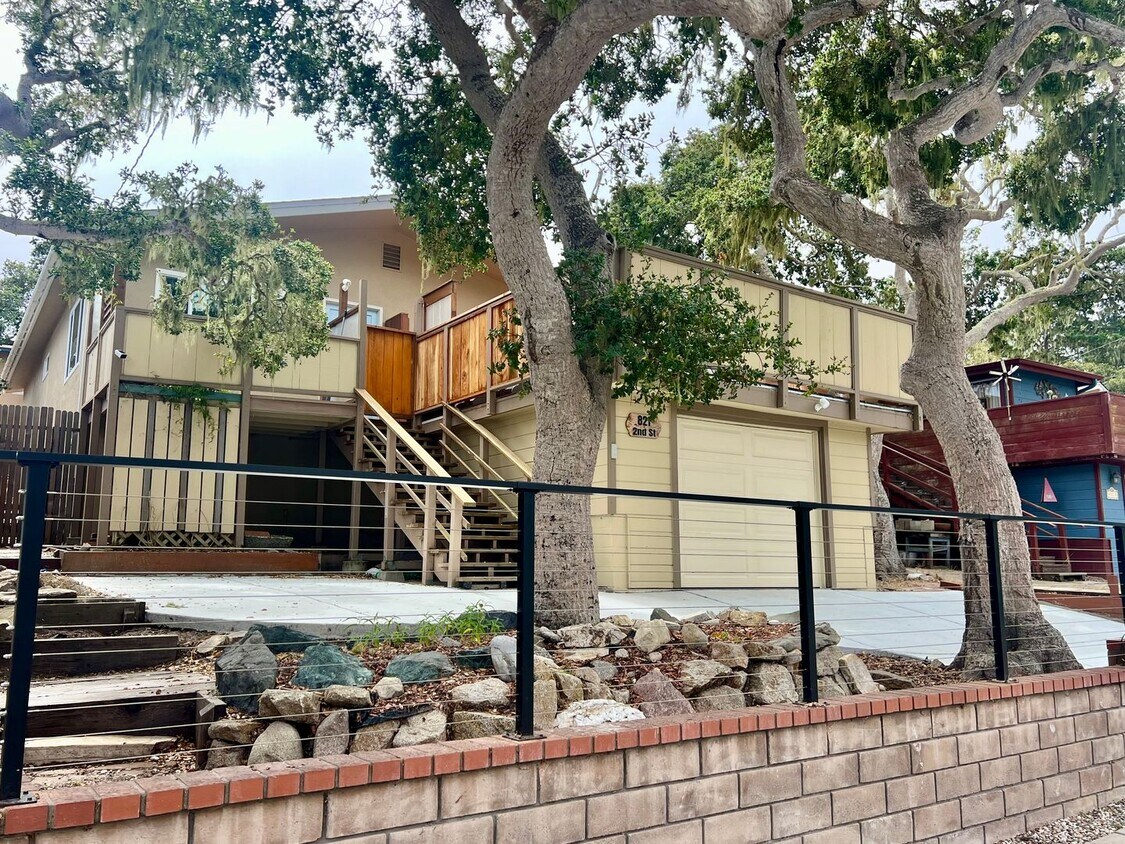 Foto principal - Furnished Single Family Home in Pacific Gr...