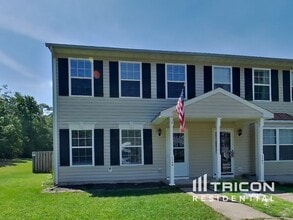 Building Photo - 4500 Luau Ct