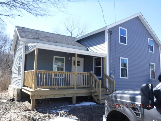 Building Photo - 2 br, 1 bath House - 524 Walker St